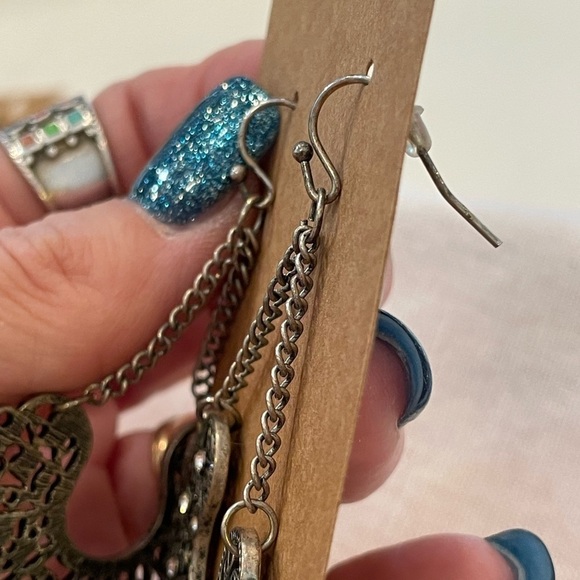 💐5/25 large bold rhinestone statement silver tone chain teardrop earrings - Picture 4 of 7